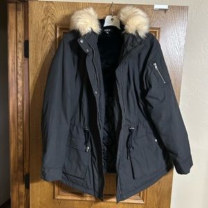 Torrid sz 0, never worn, warm winter coat